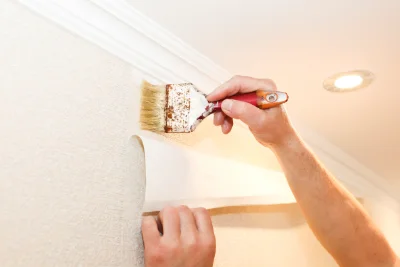 Pose de papier peint à Onnion — revêtements muraux et toiles de verre